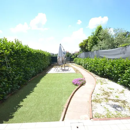Apartamento Casa Leali - Con Giardino Privato E Barbecue Mozzate